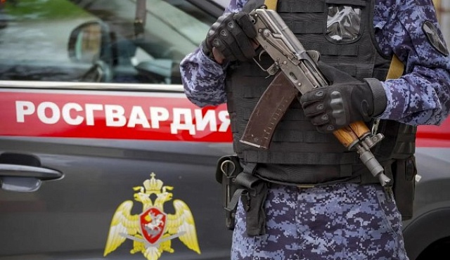 Сотрудники вневедомственной охраны Главного управления Росгвардии по городу Москве пресекли распространение запрещённых веществ в Юго-Восточном административном округе.
