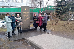 Возложение цветов в День битвы под Москвой